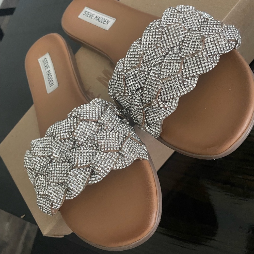 Steve Madden Rhinestone Phraya Sandals